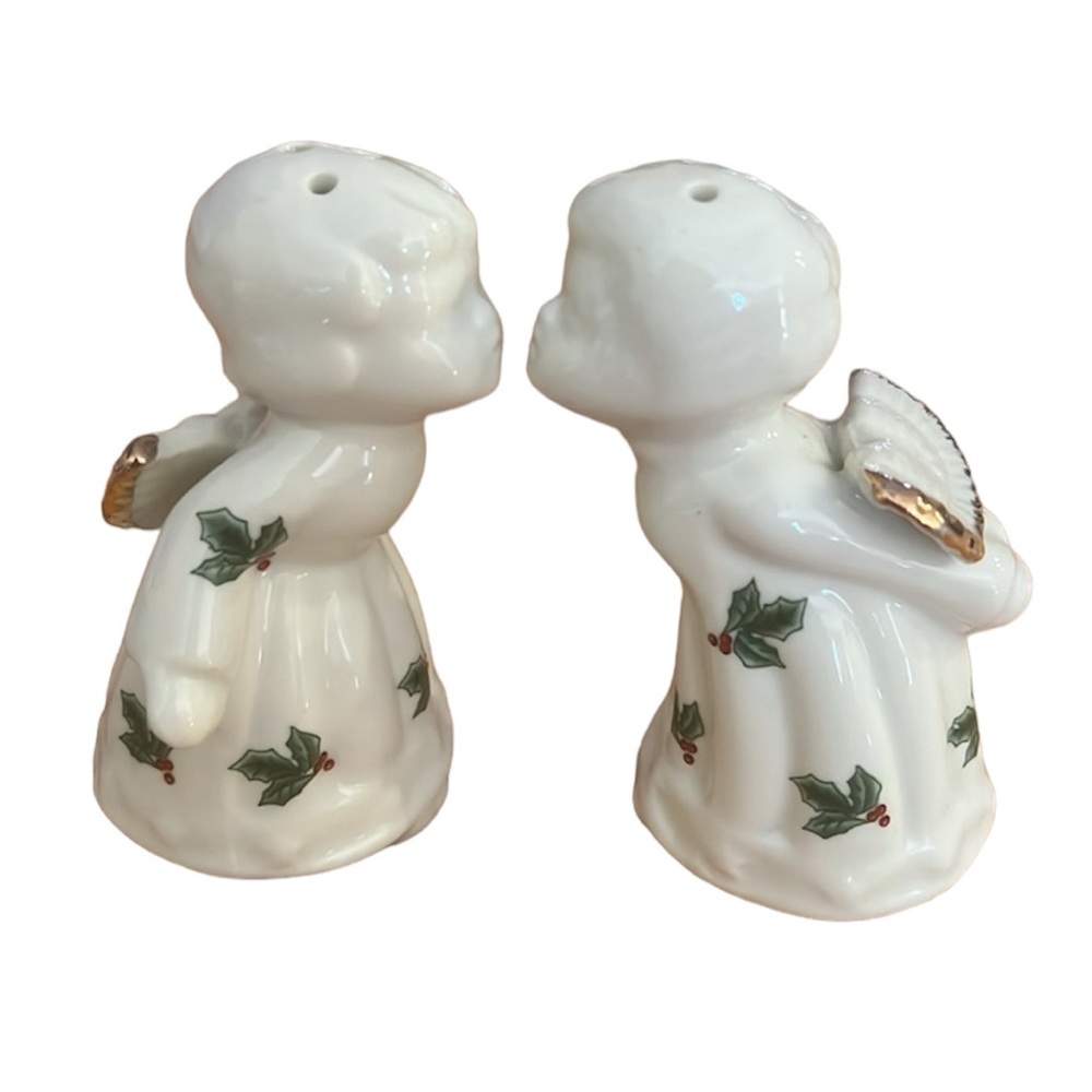 Formalities by Baum Bros Kissing Angels Salt & Pepper Shaker Set